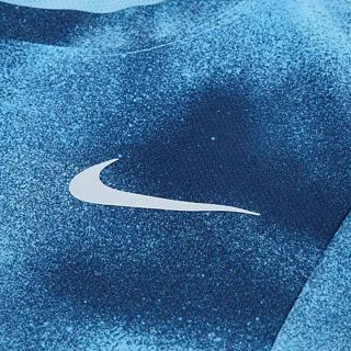 Nike All Over Print 