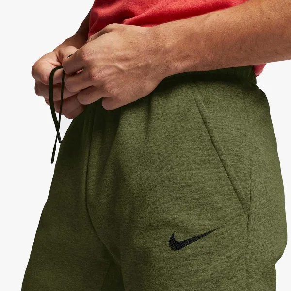Nike Therma- FIT 
