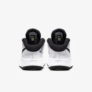 Nike TEAM HUSTLE D 9 (PS) 