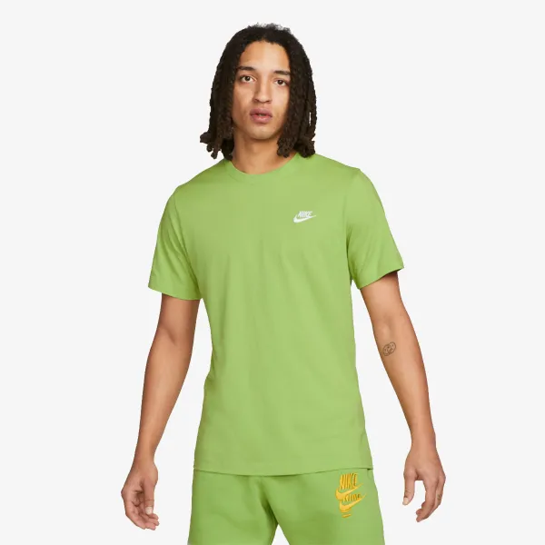 Nike Sportswear Club 