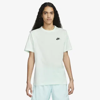 Nike Sportswear Club 