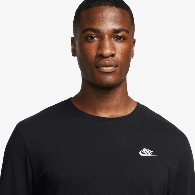 Nike Sportswear 