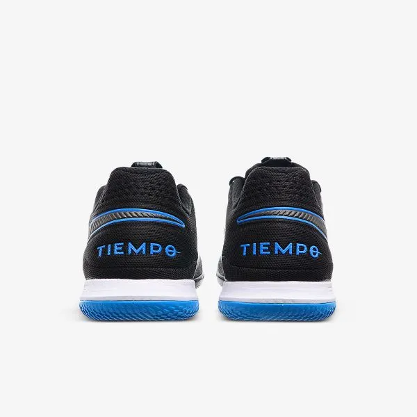 Nike REACT LEGEND 8 PRO IC 