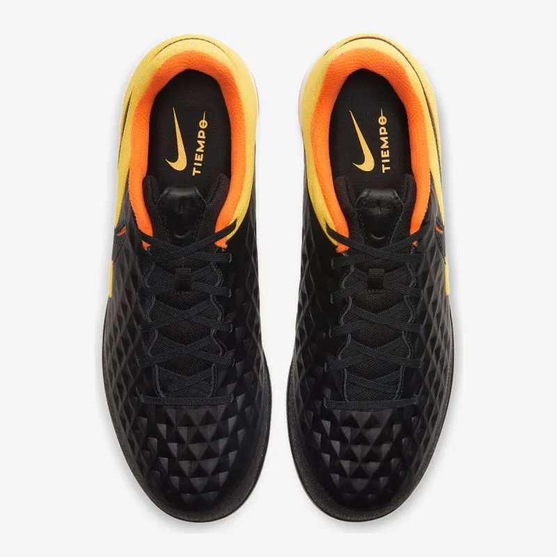 Nike REACT LEGEND 8 PRO IC 