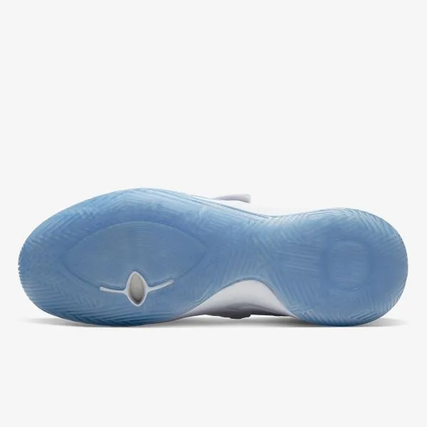 Nike KYRIE FLYTRAP III 