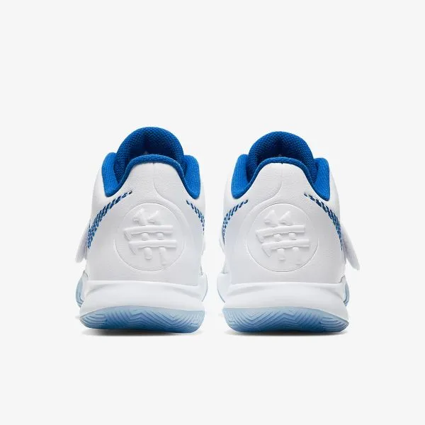Nike KYRIE FLYTRAP III 