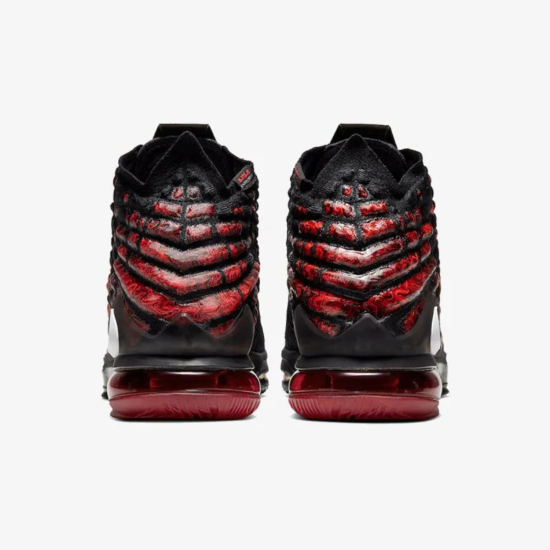 Nike LEBRON XVII 