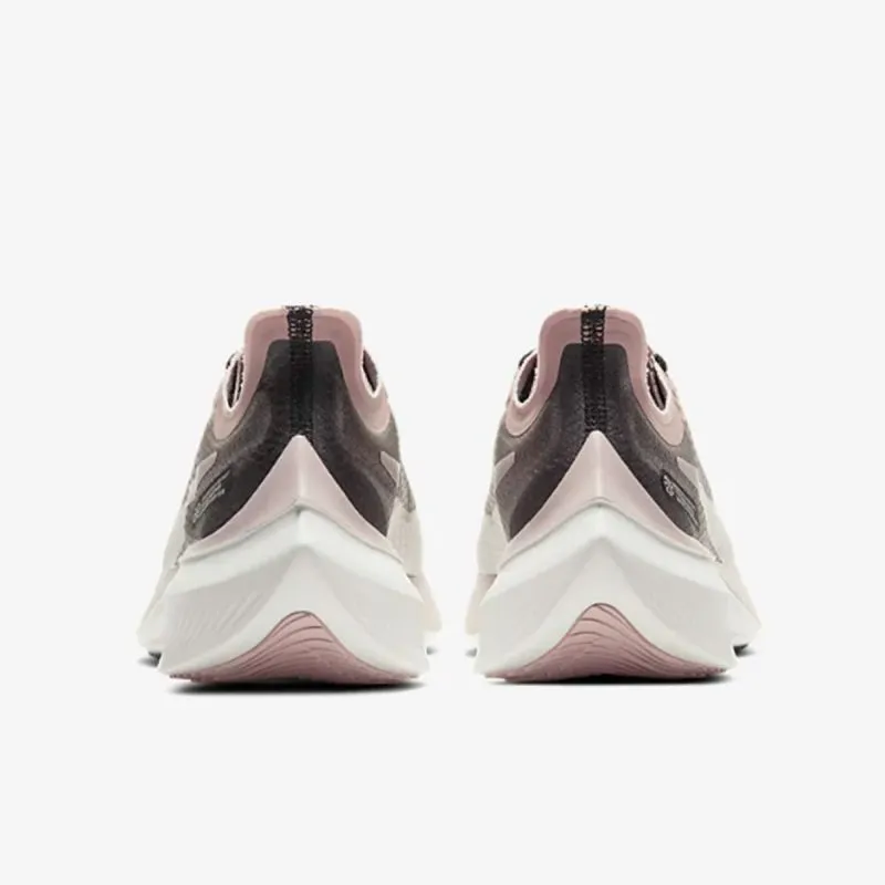 Nike WMNS NIKE ZOOM GRAVITY 