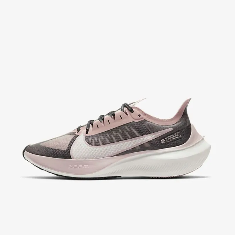 Nike WMNS NIKE ZOOM GRAVITY 