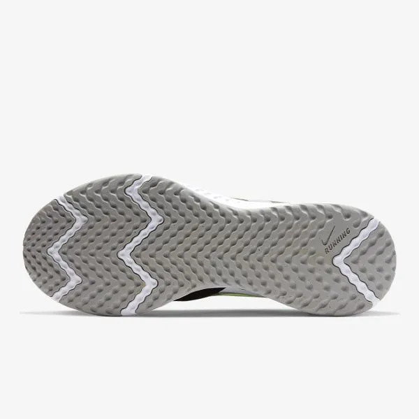 Nike NIKE REVOLUTION 5 