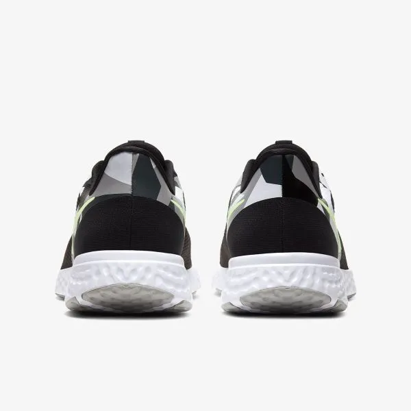 Nike NIKE REVOLUTION 5 