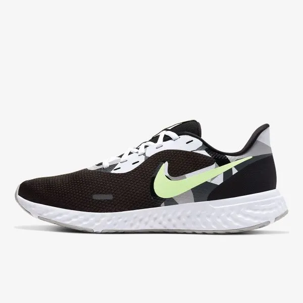 Nike NIKE REVOLUTION 5 
