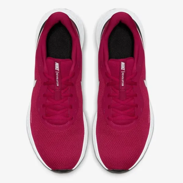 Nike REVOLUTION 5 