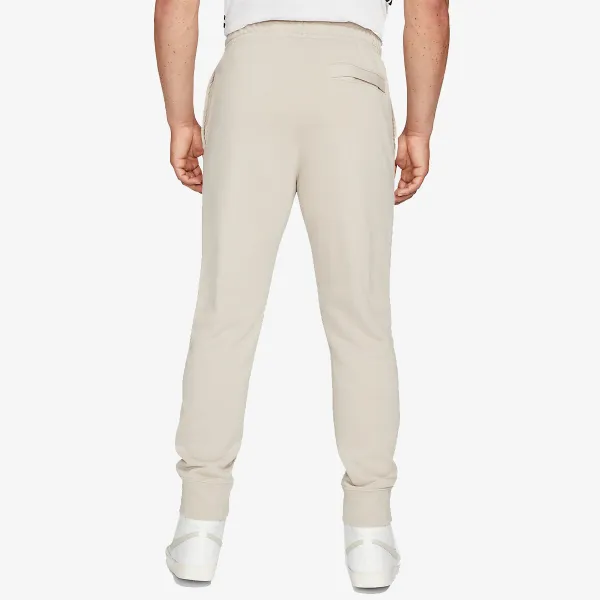 Nike Sportswear Club 