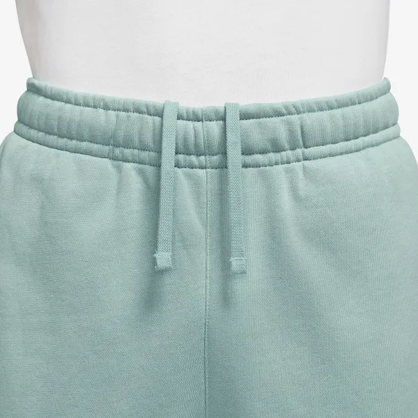 Nike Sportswear Club 