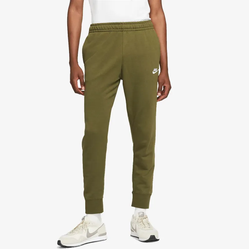 Nike Sportswear Club 