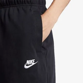 Nike Sportswear Club 