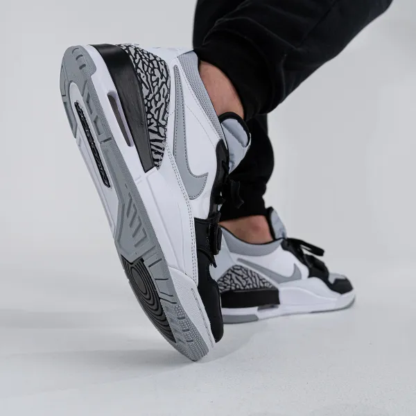 Nike Air Jordan Legacy 312 