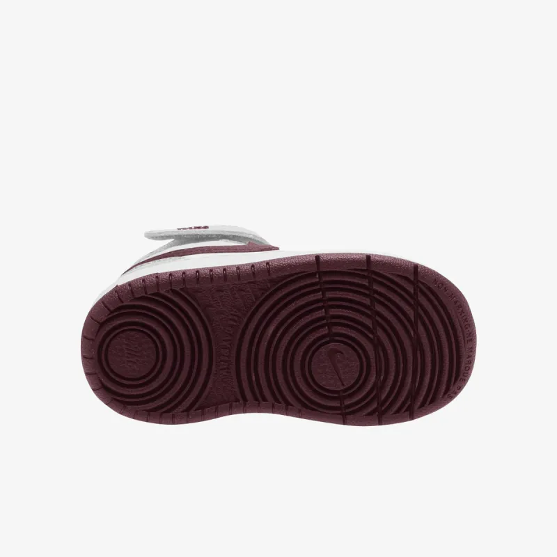 Nike Court Borough Mid 2 