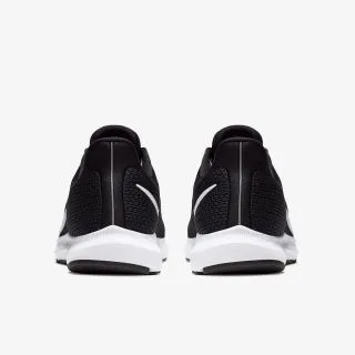 Nike NIKE QUEST 2 
