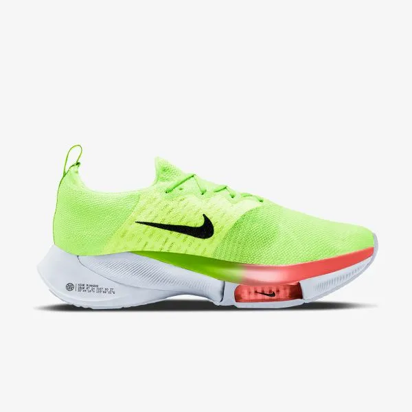 Nike Air Zoom Tempo NEXT% 