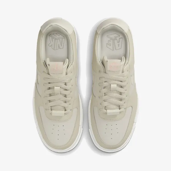 Nike Air Force 1 Pixel 