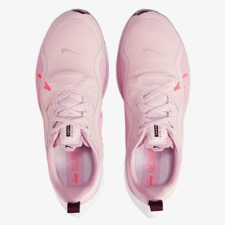 Nike Air Zoom Pegasus 37 Shield Women's Running Shoe 