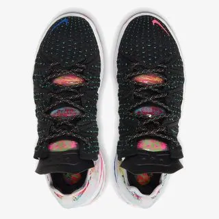 Nike LEBRON XVIII 