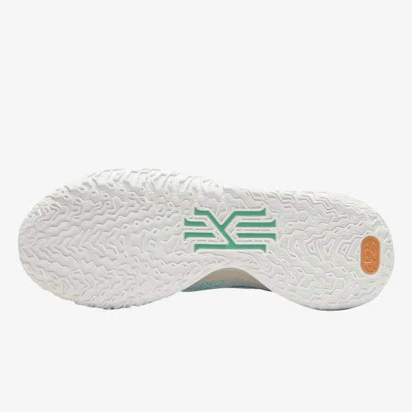 Nike Kyrie 7 