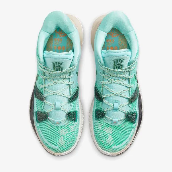 Nike Kyrie 7 