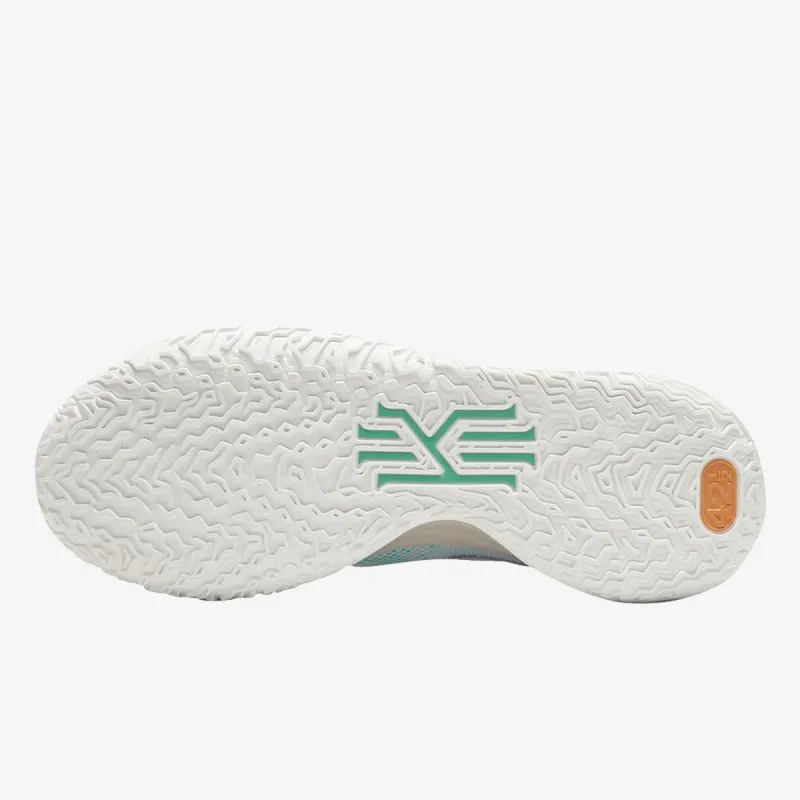 Nike Kyrie 7 