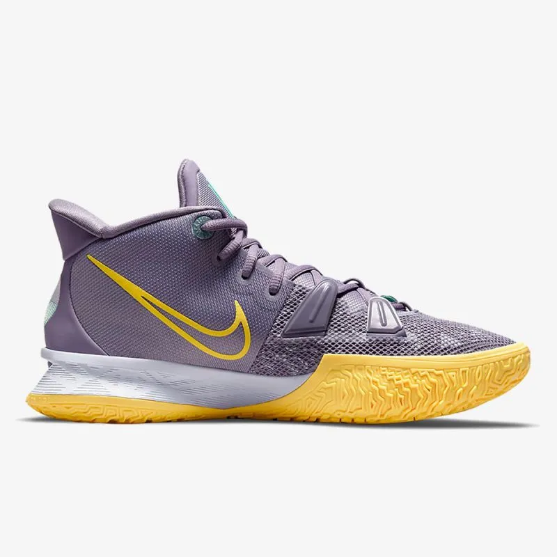 Nike KYRIE 7 