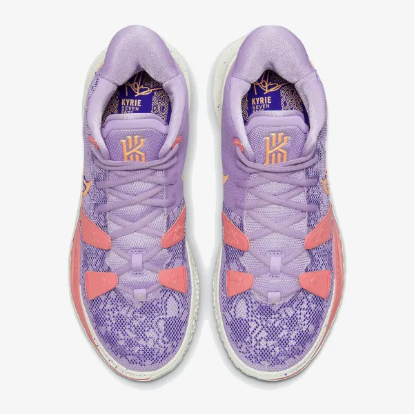 Nike Kyrie 7 