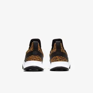 Nike WMNS NIKE SUPERREP GROOVE 