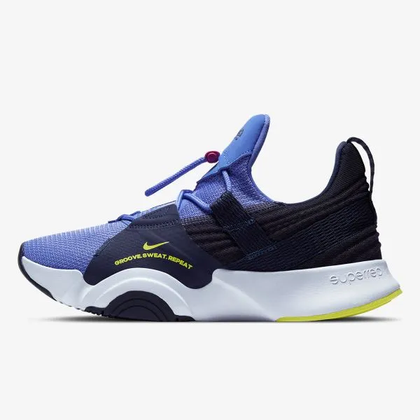 Nike SuperRep Groove 