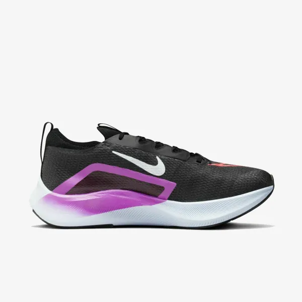 Nike Zoom Fly 4 