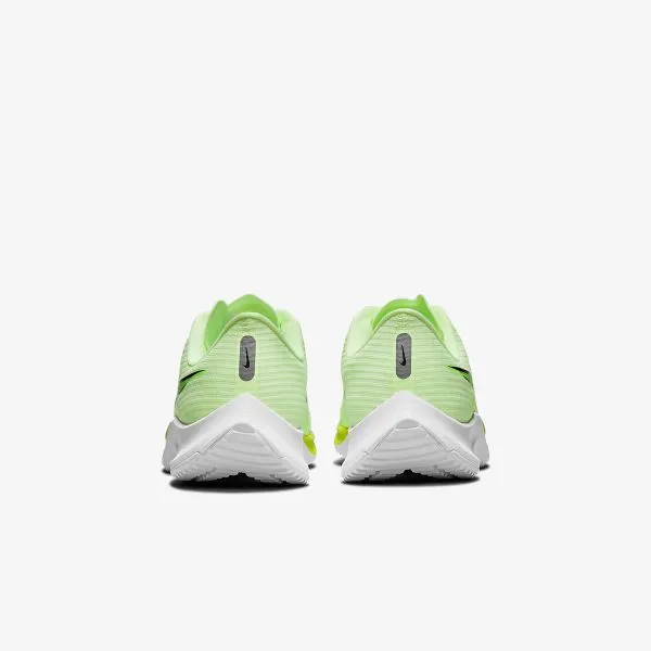 Nike Air Zoom Rival Fly 3 