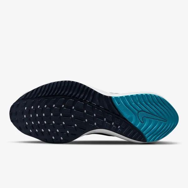 Nike NIKE AIR ZOOM VOMERO 15 