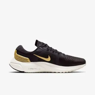 Nike Air Zoom Vomero 15 Women's Running Shoe 