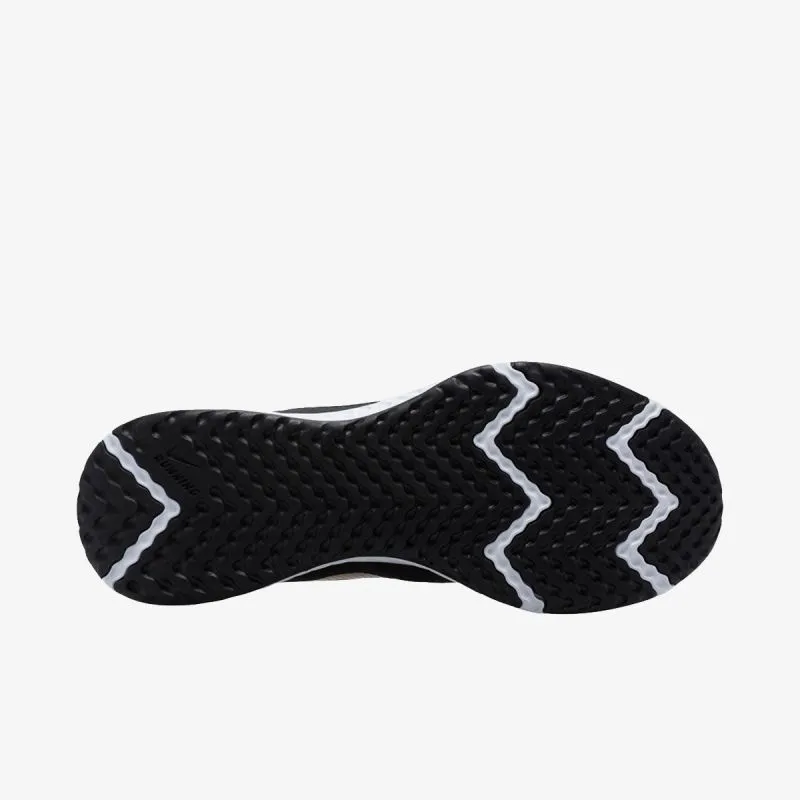 Nike REVOLUTION 5 PREMIUM WOMEN’S RUNNING SHOE. NIKE LU 