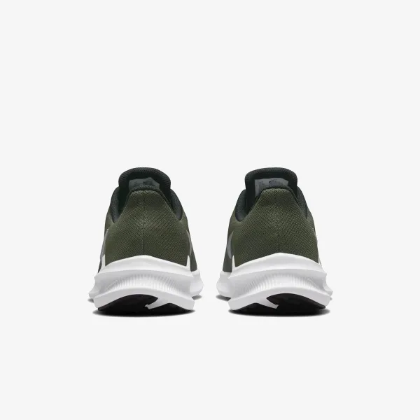 Nike Downshifter 11 