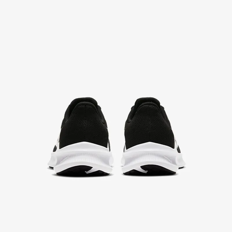 Nike Downshifter 11 