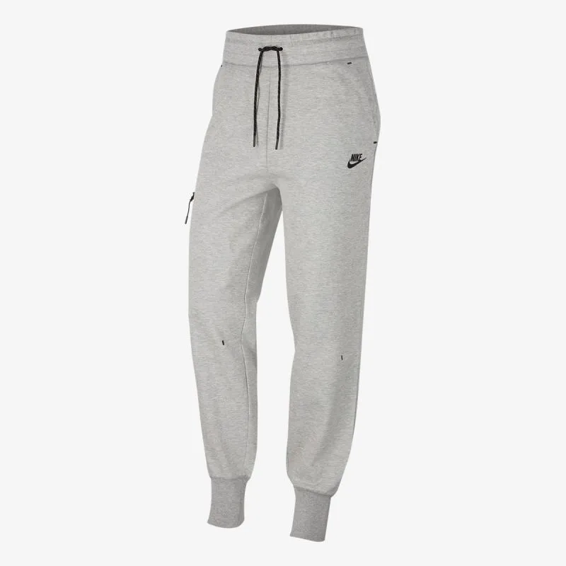 Nike SPORTSWEAR TECH FLEECE 