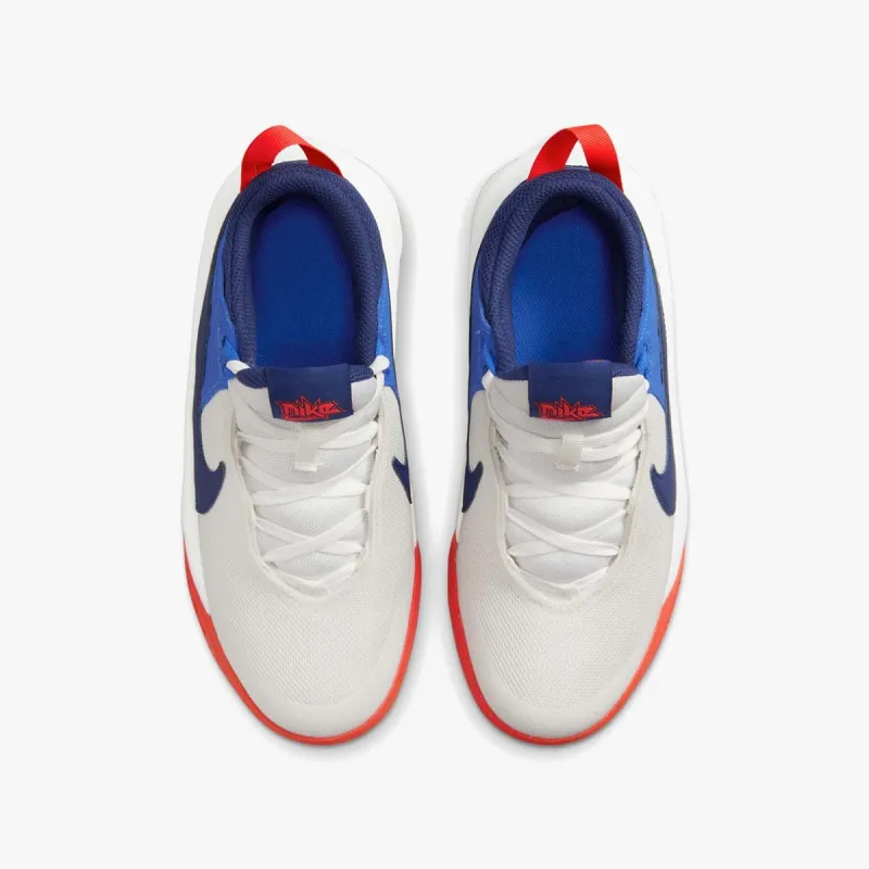 Nike Team Hustle D 10 