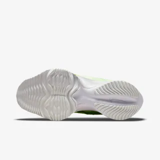 Nike Air Zoom Tempo NEXT% FlyEase 