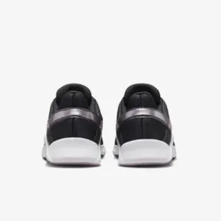 Nike Legend Essential 2 Premium 