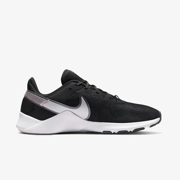 Nike Legend Essential 2 Premium 