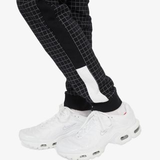 Nike Sportswear Older Kids' (Boys') Fleece Trousers 