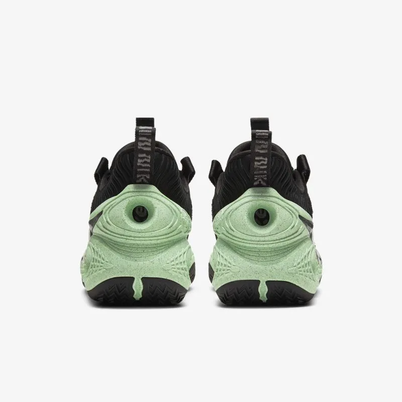 Nike COSMIC UNITY 