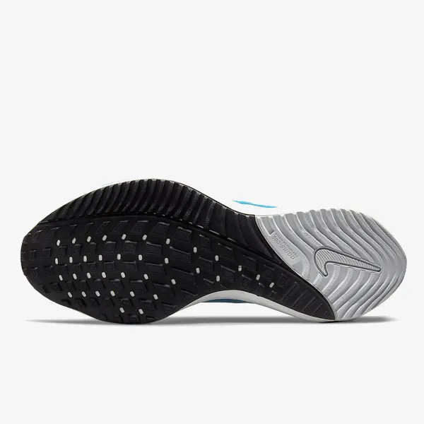 Nike Air Zoom Vomero 16 